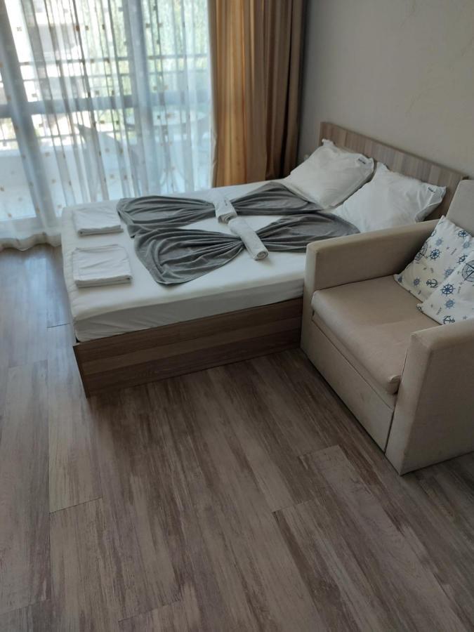 Charming Studio In Sorrento Sole Mare Sveti Vlas Exterior photo
