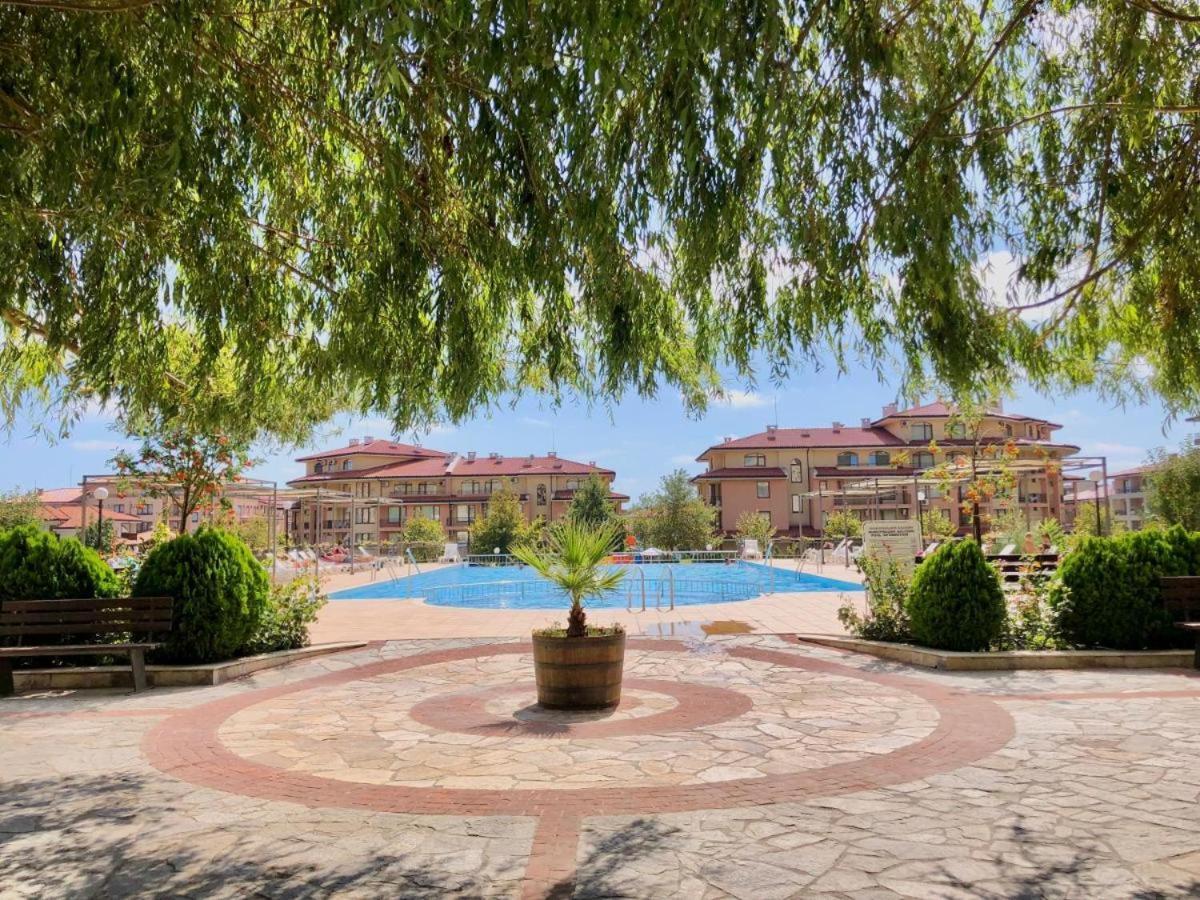 Charming Studio In Sorrento Sole Mare Sveti Vlas Exterior photo